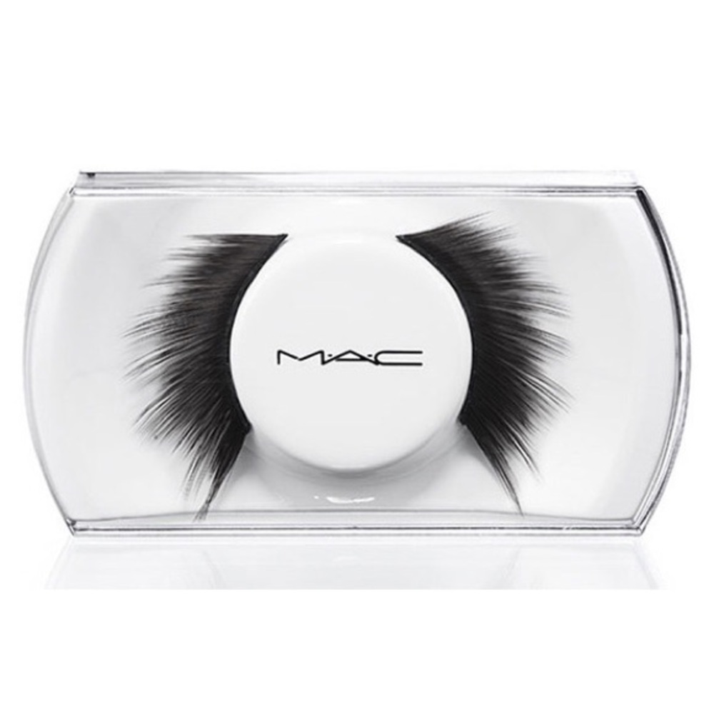 😍 MAC #42 LASHES😍 3 of 4